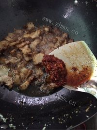 色香味浓的回锅肉做法图解5)