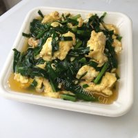 珍馐美味的韭菜炒鸡蛋做法图解6)