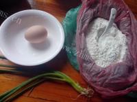 美味的鸡蛋煎饼做法图解1)