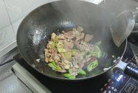 回味悠长的干煸菜花做法图解6)