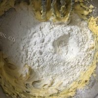 自制原味曲奇饼干做法图解6)
