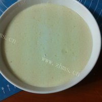 自制紫薯冰皮月饼做法图解5)