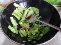 家常菜辣炒小白菜做法图解5)