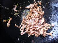 家常菜土豆炒肉丝做法图解2)