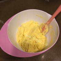 自制原味磅蛋糕做法图解5)