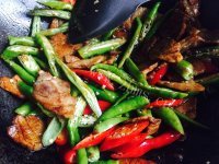 特色菜农家小炒肉做法图解7)