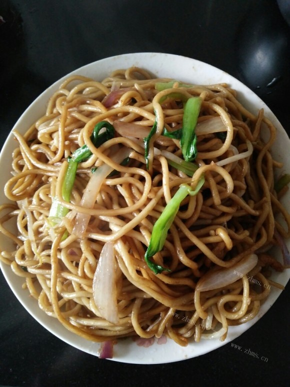 脆嫩可口的炒面