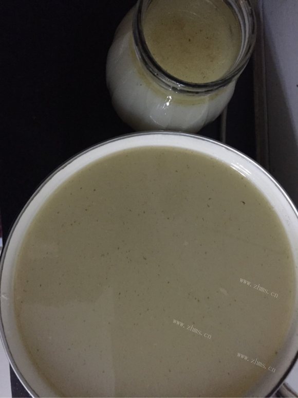 美味营养的牛骨汤
