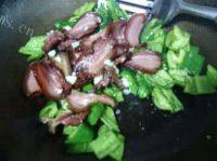 家常菜青椒炒腊肉做法图解9)