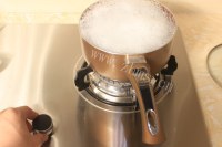 自制雪蛤雪燕百合润肺汤做法图解4)