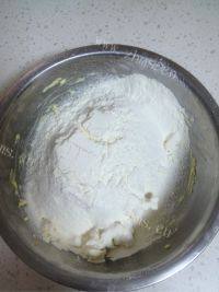 自制蔓越莓饼干做法图解4)