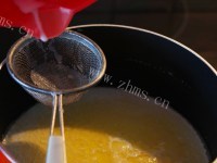 美味的脆皮炸鲜奶做法图解3)