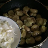 超好吃的奶油小土豆做法图解7)