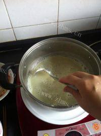 自制绿豆凉粉做法图解8)