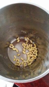 美味早餐红枣豆浆做法图解2)
