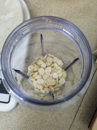 家常菜杏仁豆腐做法图解2)