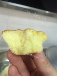 诱人的海绵蛋糕做法图解8)