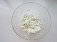 美味的咸蛋蒸肉饼做法图解2)