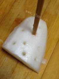 美味的羊排萝卜汤做法图解6)