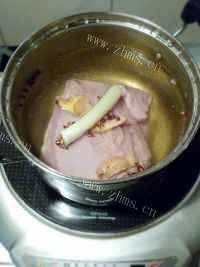 开胃的回锅肉做法图解3)