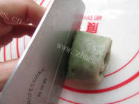 好吃的抹茶玫瑰樱桃酥做法图解10)