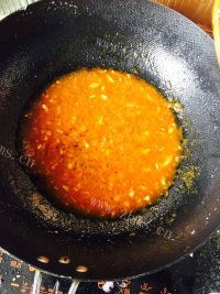 色香味俱全的糖醋鲤鱼做法图解6)