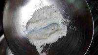 自制酸奶做法图解3)
