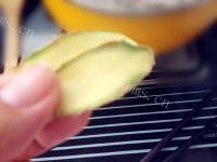 让人怀念的皮蛋瘦肉粥做法图解4)