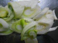 绿色食物之醋溜土豆丝做法图解3)