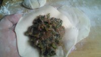 香喷喷的香芹牛肉饼做法图解9)