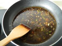 咸甜适中的糖醋豆腐做法图解8)