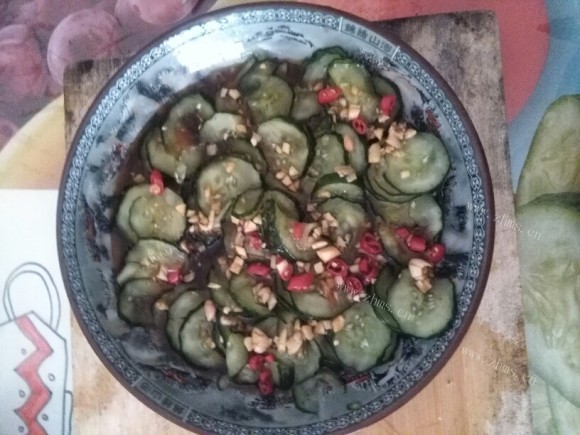 回味无穷的凉拌黄瓜