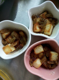 色味俱佳的面包布丁做法图解8)