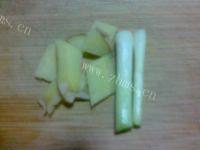 美味的平菇肉片汤做法图解3)