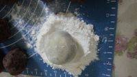 自制美味广式豆沙月饼做法图解7)