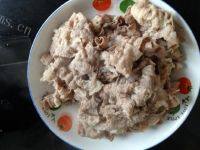 可口的孜然牛肉做法图解4)