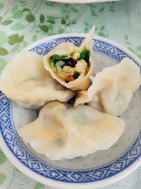美味的素三鲜水饺