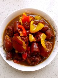 美味的红烧猪尾做法图解11)