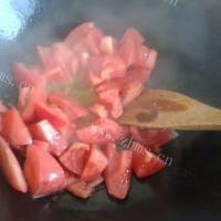 营养的西红柿豆面疙瘩汤的做法图解三