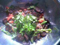 家常菜青椒炒腊肠
