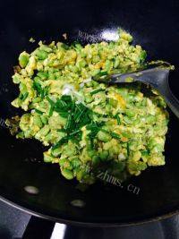 美味的鸡蛋毛豆米做法图解8)