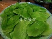 家常菜莴笋片炒肉做法图解2)