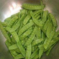 肉片炒荷兰豆做法图解1)