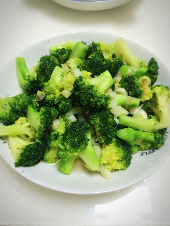 好吃的蒜蓉西兰花