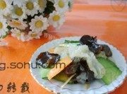 家常菜双耳炒黄瓜