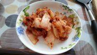 家常菜五花肉炒辣白菜做法图解1)