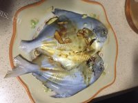 家常菜红烧鲳鱼做法图解1)