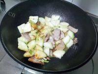 家常菜瓠子炒肉做法图解9)