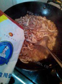 记忆中的蘑菇炒肉做法图解9)