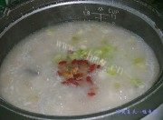 鲜美鸭肉粥做法图解9)